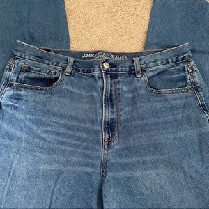 American Eagle Mom Jeans